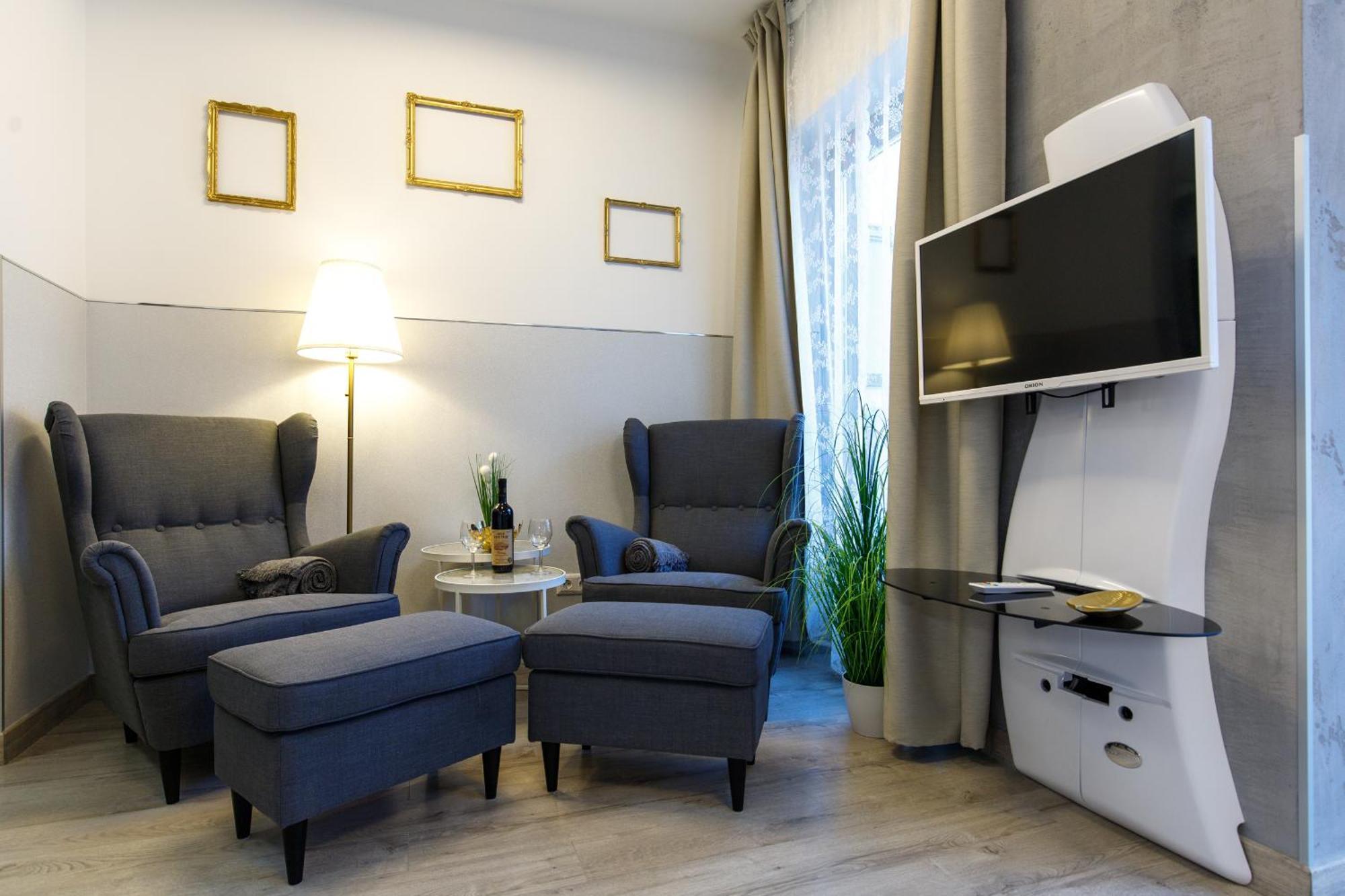 K40 Romantic Deluxe Studio In The City Center Budapest Exterior photo